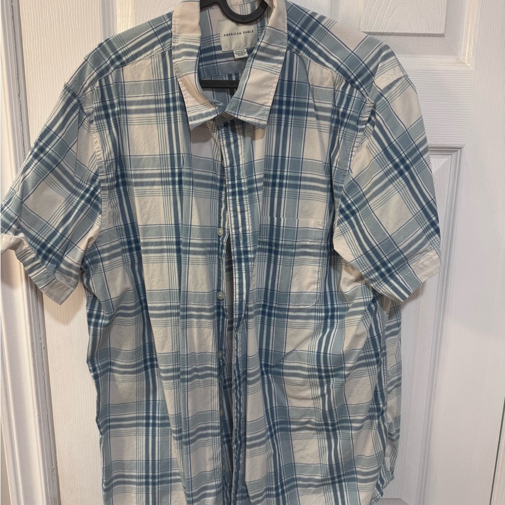 American Eagle Outfitters Blue and White Plaid Shirt